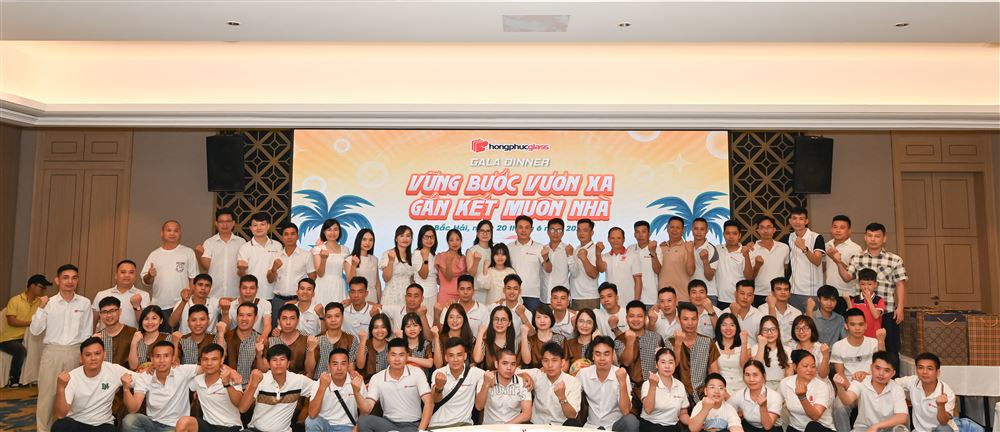 DU LỊCH HÈ HỒNG PHÚC - VỮNG BƯỚC VƯƠN XA, GẮN KẾT MUÔN NHÀ