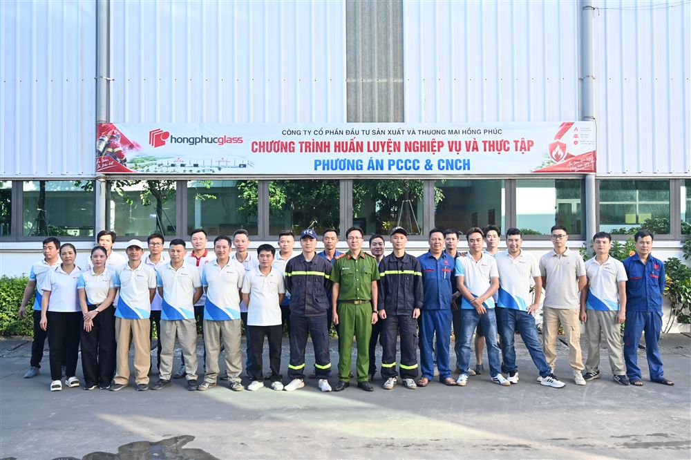 KÍNH HỒNG PHÚC THAM GIA HUẤN LUYỆN PCCC VÀ CỨU NẠN, CỨU HỘ