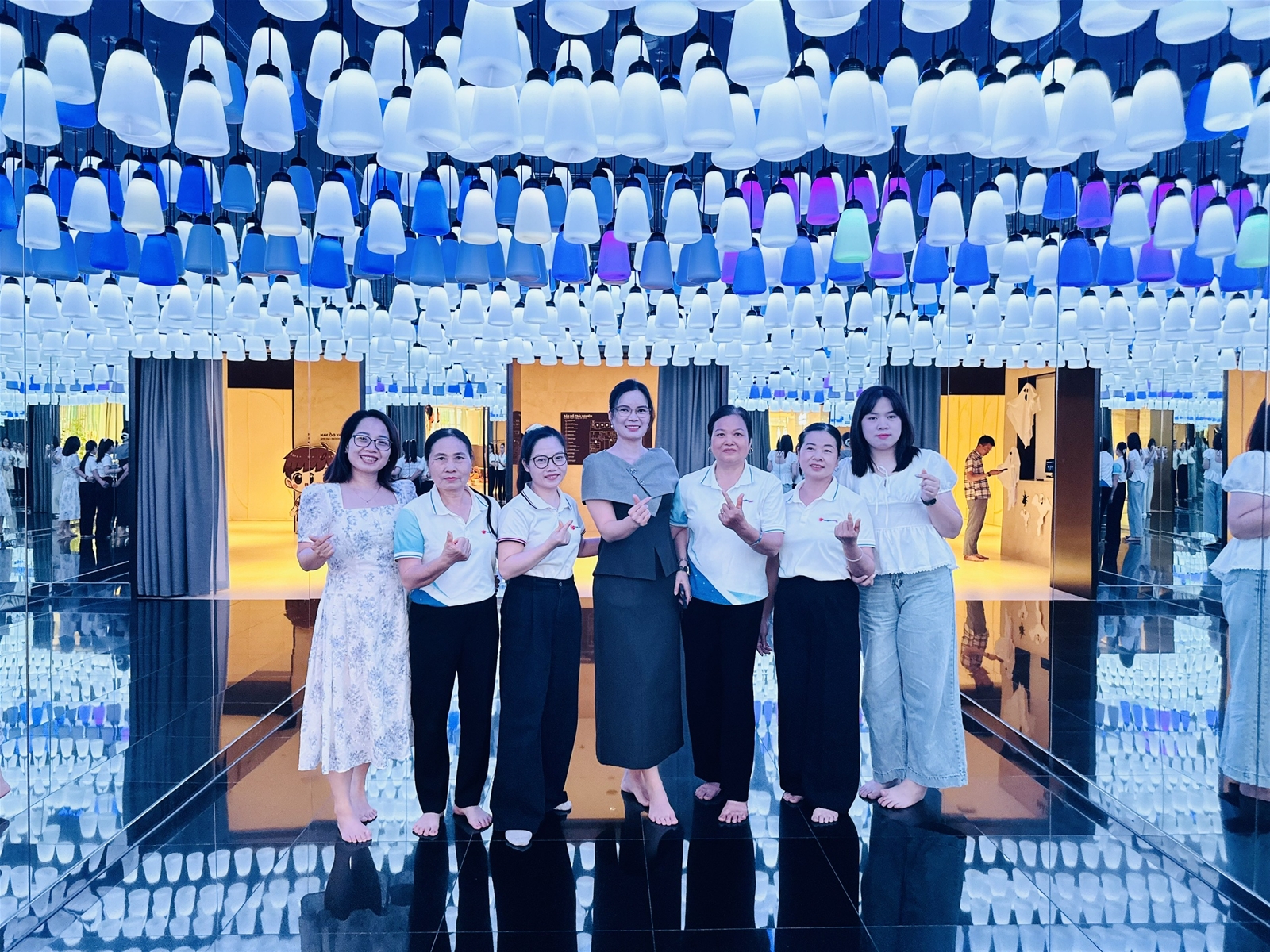 Chị em Hồng Phúc