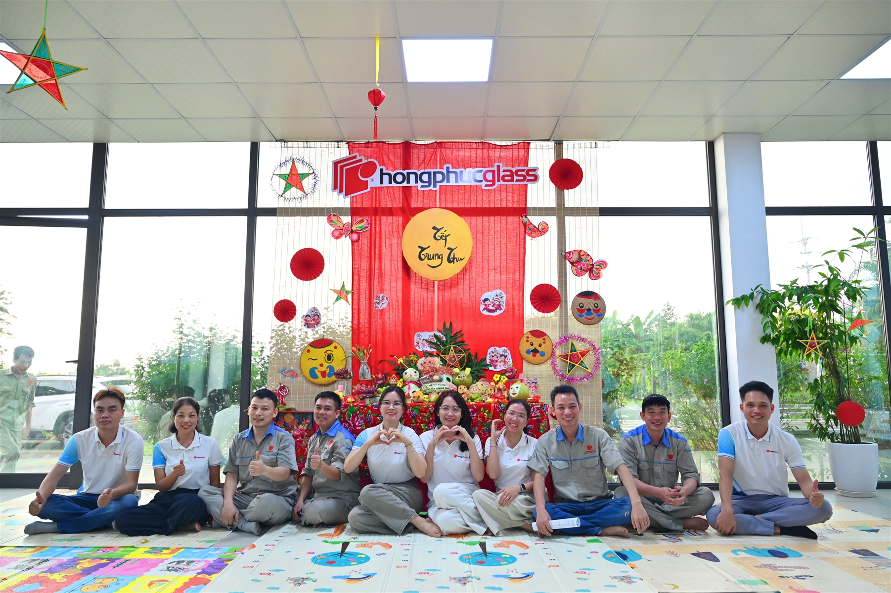 Đêm trăng Hồng Phúc