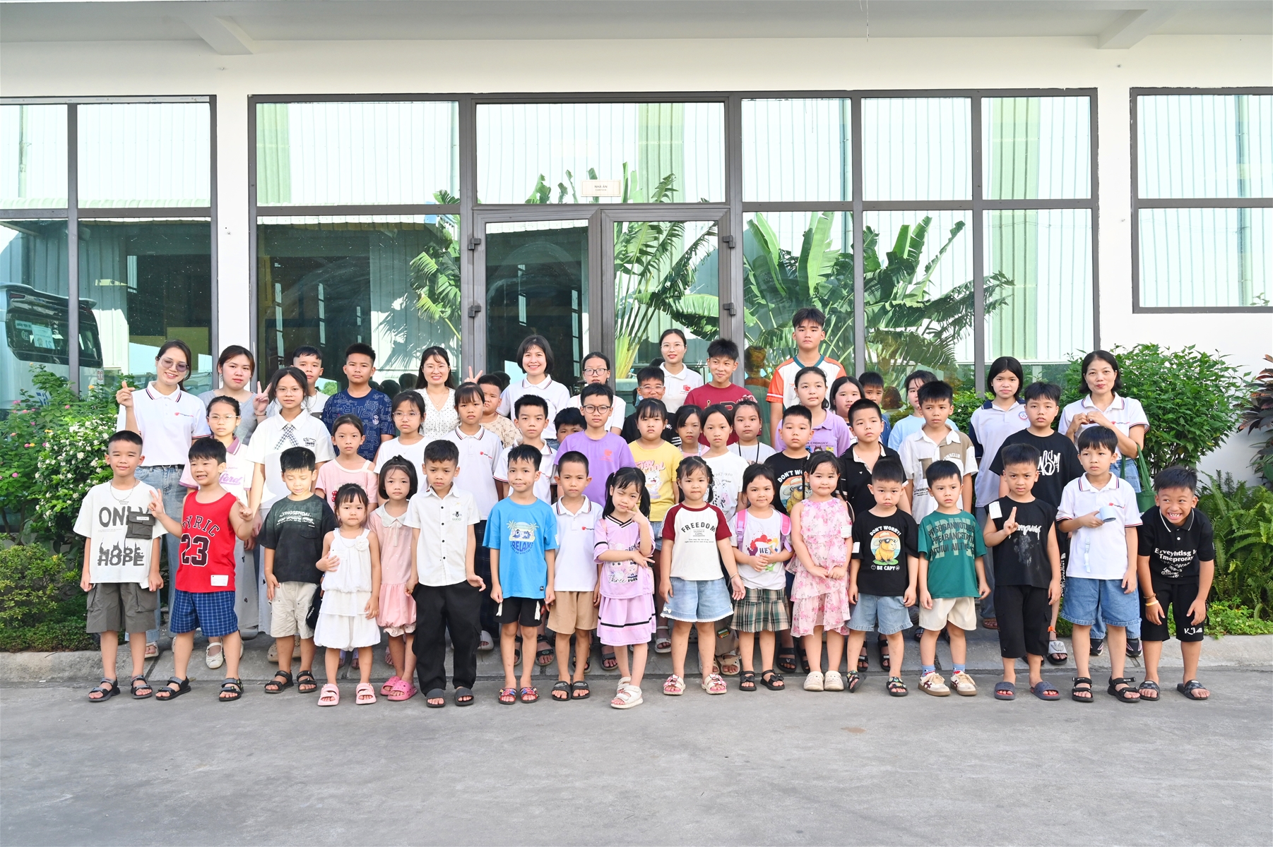 Thiếu nhi Hồng Phúc